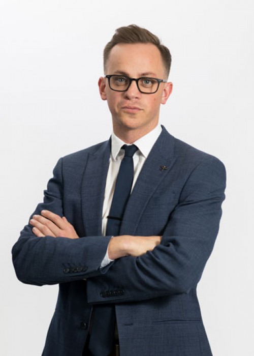 Dundas Staff Profiles Barnaby1